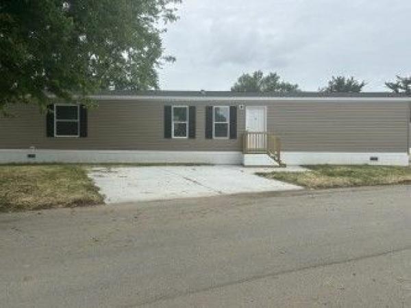 Photo 1 of 2 of home located at 6315 Mills Avenue Lot 507 Indianapolis, IN 46241