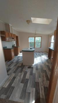 1999 Schult Manor Hill Mobile Home