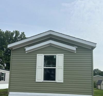 Mobile Home at 1537 4th St. Court, Lot# 215 Milan, IL 61264