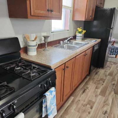 Mobile Home at 505 Railside Dr Syracus, IN 46567
