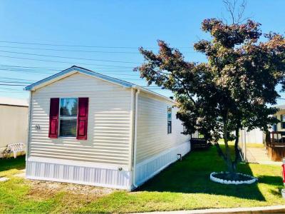 Photo 2 of 9 of home located at 82 Vista Mobile Dr Dundalk, MD 21222