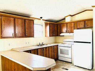 Photo 5 of 9 of home located at 82 Vista Mobile Dr Dundalk, MD 21222