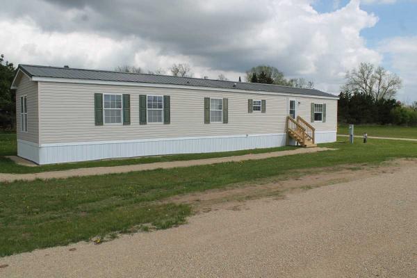 1997 Commodore Mobile Home For Sale