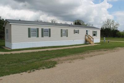 Mobile Home at 351 Walnut St Manawa, WI 54949