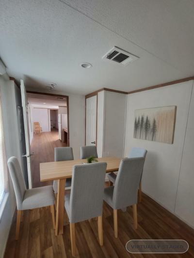 Photo 2 of 11 of home located at 3510 Bluegrass Park Drive # B-10 Louisville, KY 40218