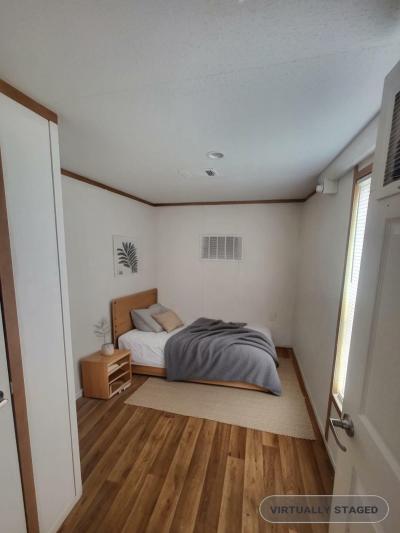 Photo 3 of 11 of home located at 3510 Bluegrass Park Drive # B-10 Louisville, KY 40218