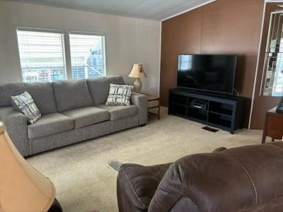 Photo 4 of 18 of home located at 3113 State Road 580 Lot 239 Safety Harbor, FL 34695