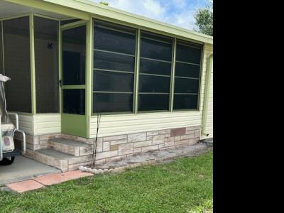 Photo 3 of 20 of home located at 464 Boone Ave West Melbourne, FL 32904