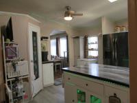 1995 Fleetwood Spring Hill Manufactured Home
