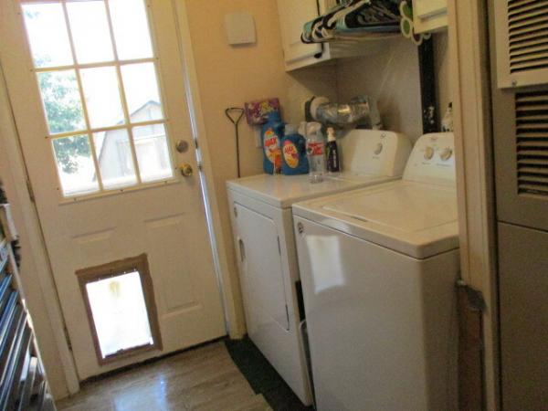 1995 Fleetwood Spring Hill Manufactured Home