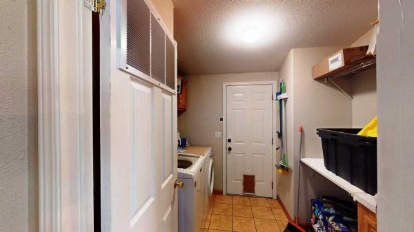 1998 Skyline Triplewide Manufactured Home