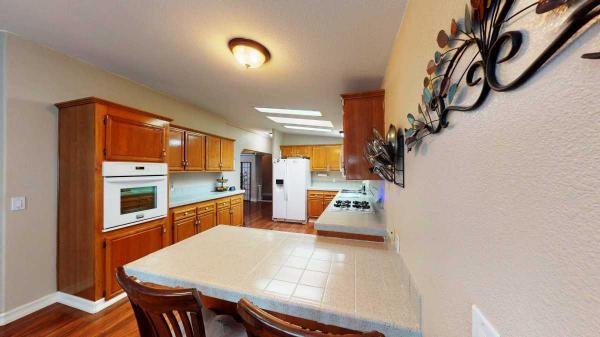 1998 Skyline Triplewide Manufactured Home