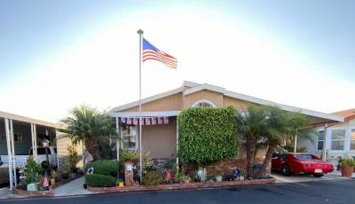 Photo 2 of 25 of home located at 19361 Brookhurst, #22 Huntington Beach, CA 92646