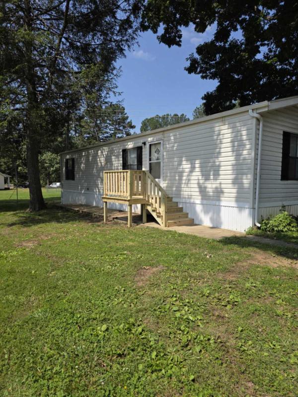 Photo 1 of 2 of home located at 25 Spruce Lane Lynchburg, VA 24501
