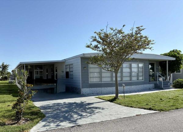 1976 TRDE Mobile Home For Sale