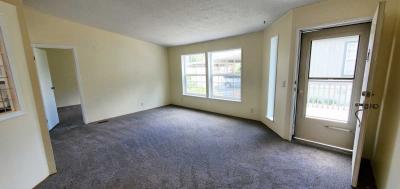 Photo 4 of 36 of home located at 10400 SE Cook Ct #128 Milwaukie, OR 97222