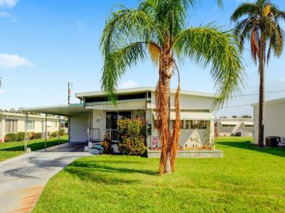 Mobile Home at 508 44th Avenue East, Lot J35 Bradenton, FL 34203
