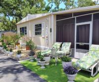 1973 PARK 2BR/1BA w/ Lanai Mobile Home