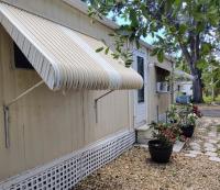 1973 PARK 2BR/1BA w/ Lanai Mobile Home