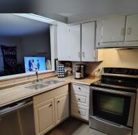 1973 PARK 2BR/1BA w/ Lanai Mobile Home