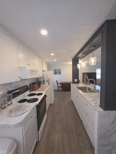 Mobile Home at 7400 46th Ave N Saint Petersburg, FL 33709