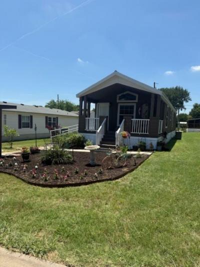 Mobile Home at 5200 Lake Shore Lane Lot 28 Denton, TX 76208