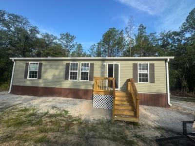 Mobile Home at 5807 NW 12th Ct Bell, FL 32619