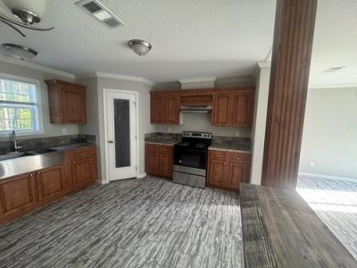 Photo 4 of 15 of home located at 5807 NW 12th Ct Bell, FL 32619