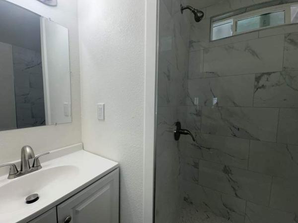 1984 Unknown Manufactured Home