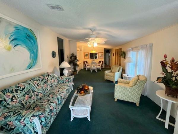 1987 Barrington Manufactured Home