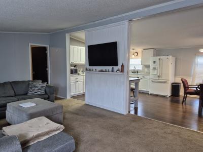 Photo 2 of 8 of home located at 6911 Autumn Chase Fort Wayne, IN 46818