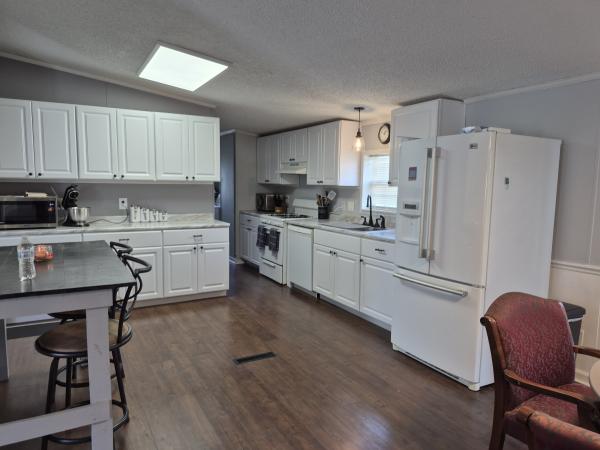 1996 Friendship 21811006000013/IN Mobile Home