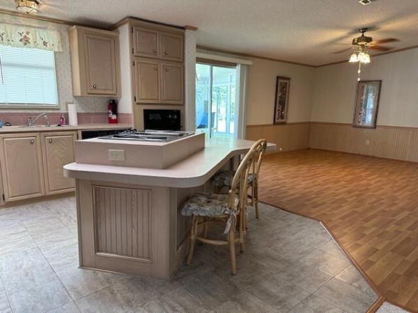 1989 Fleetwood GLEN Mobile Home