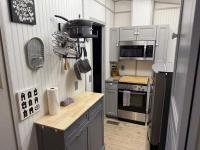 1990 Castle Manufactured Home