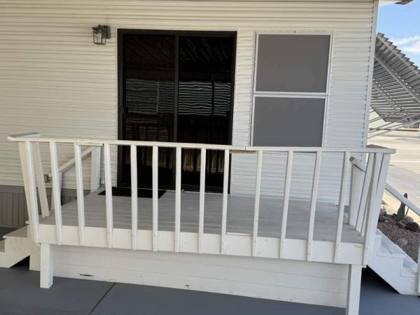 1990 Castle Manufactured Home