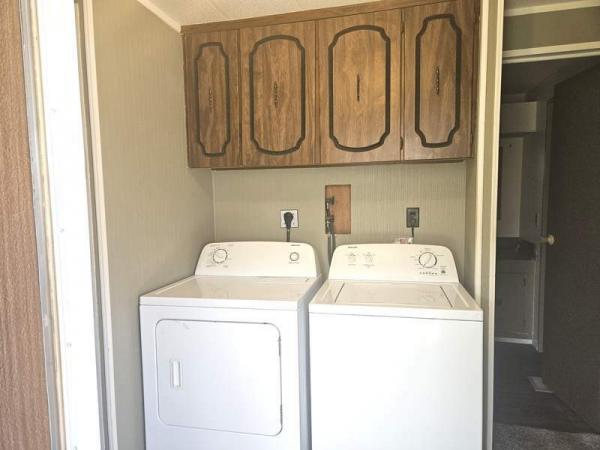 1976 American Manufactured Home