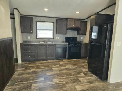 Photo 2 of 11 of home located at 83 Waterview Parkway Hamburg, NY 14075