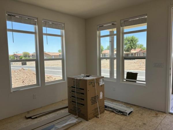 2025 Champion - Chandler Coronado Mobile Home