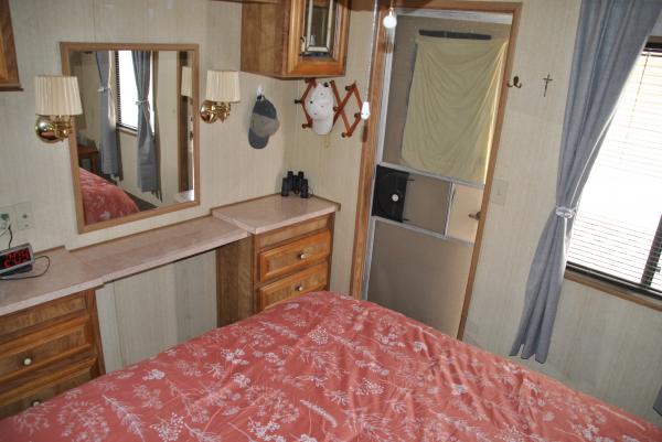 1987 Mobile Home