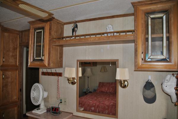 1987 Mobile Home