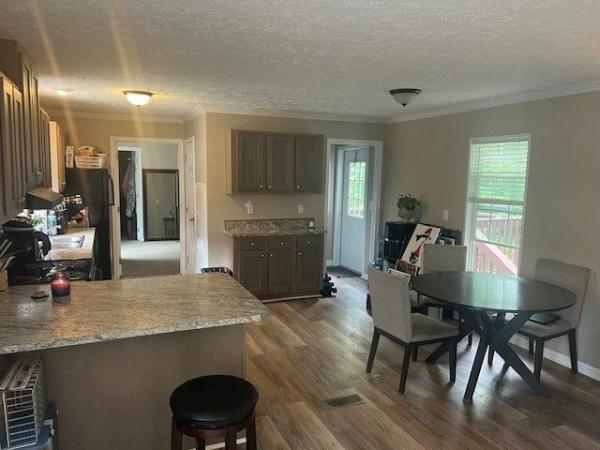 2017 27Y Mobile Home