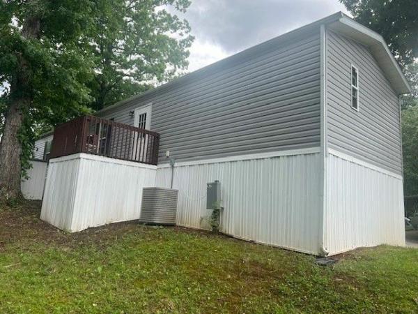 2017 27Y Mobile Home