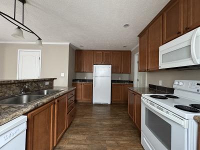 Photo 4 of 15 of home located at 4434 Daisy Lane #126 Traverse City, MI 49685