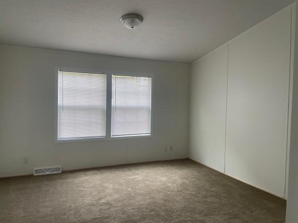 2001 Skyline 52P 600 CTB  Home