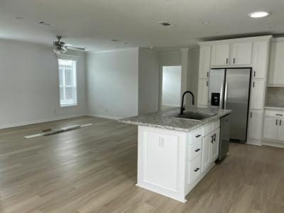 Photo 4 of 20 of home located at 748 Arbor Estate Way Plant City, FL 33565
