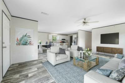 Mobile Home at 464 Suwanee Drive North Fort Myers, FL 33917
