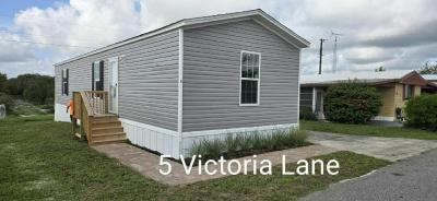 Mobile Home at 5 Victoria Lane Lake Placid, FL 33852