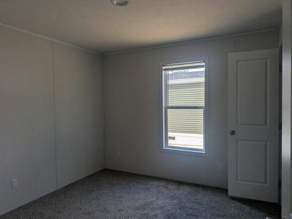 2025 Fairmont Homes Velocity Mobile Home