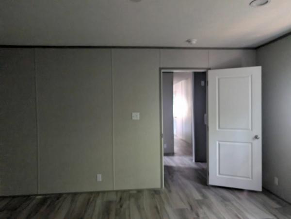 2025 Clayton Homes Inc Blazer Extreme Mobile Home