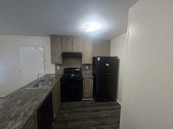 2019 22BRX16361AH19  Home